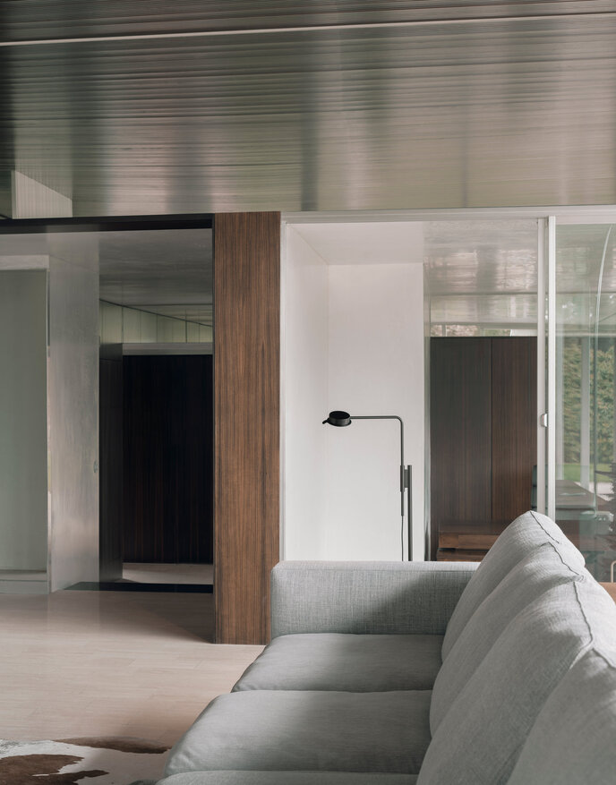 CHIPPERFIELD FLOOR W102F