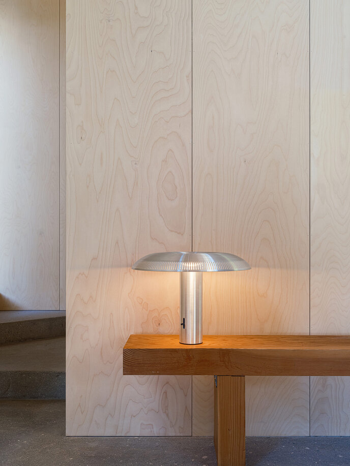 ILUMINA TABLE W203